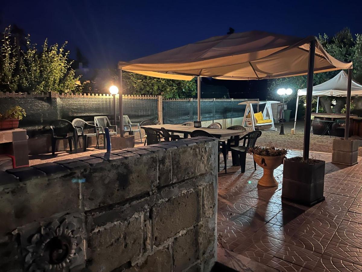Case Vacanza E Camere In Villa Isabella Con Parcheggio Custodito E Wifi 乔亚德尔科尔 外观 照片
